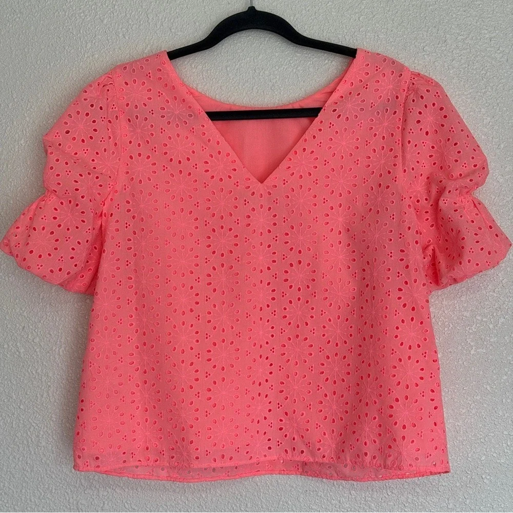 Lilly Pulitzer Size S Neon Coral Shaila Sunburst Eyelet Puff Sleeve‎ Top Summer